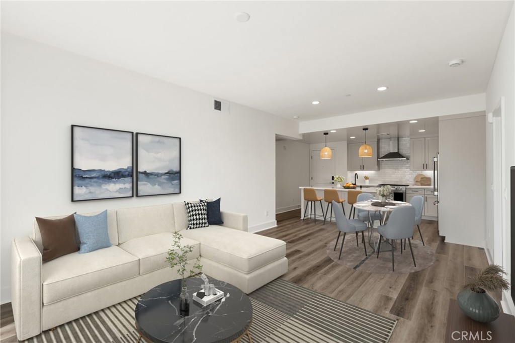 1101 Catania Court - photo 4