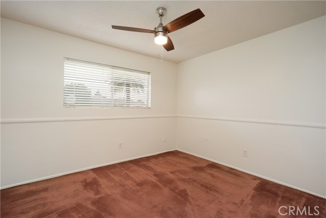 Detail Gallery Image 13 of 33 For 2416 Bladen, Bakersfield,  CA 93309 - 3 Beds | 2 Baths