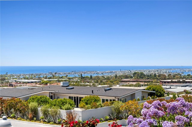 Detail Gallery Image 22 of 44 For 2701 Windover Dr, Corona Del Mar,  CA 92625 - 4 Beds | 2/1 Baths