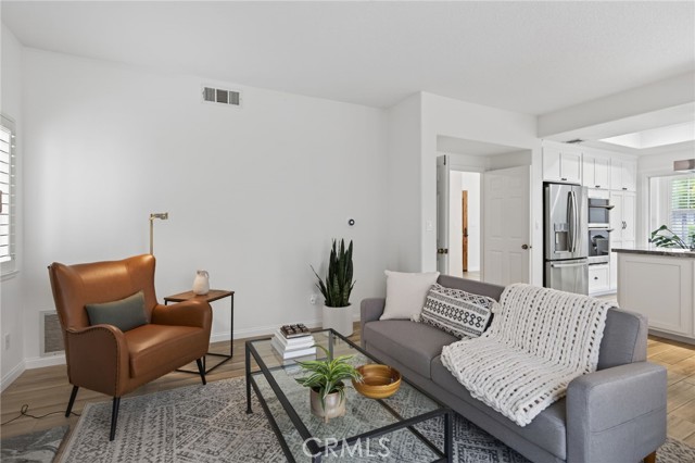 Detail Gallery Image 18 of 40 For 26607 Marigold Ct, Calabasas,  CA 91302 - 3 Beds | 2/1 Baths