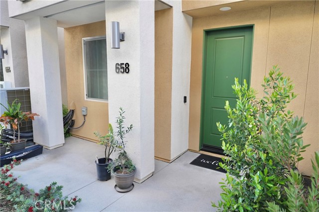 Detail Gallery Image 36 of 38 For 658 Pomelo Ct, Covina,  CA 91723 - 3 Beds | 3/1 Baths