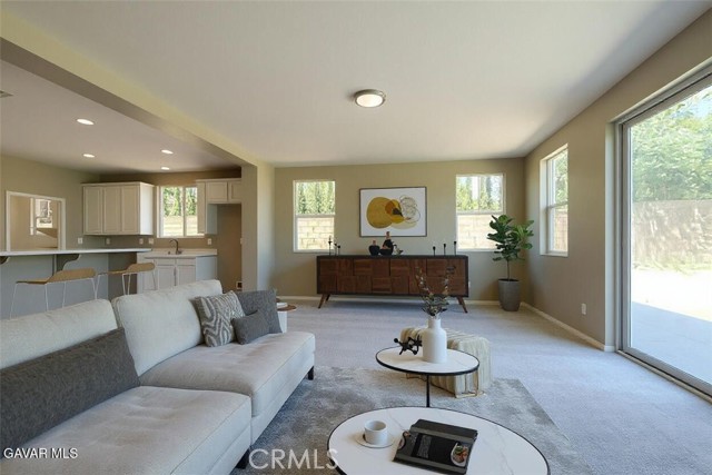 Detail Gallery Image 15 of 46 For 6727 Miramar, Palmdale,  CA 93551 - 5 Beds | 2/1 Baths