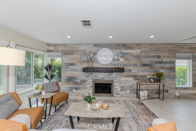 Detail Gallery Image 8 of 50 For 4738 E Fairfield St, Anaheim Hills,  CA 92807 - 3 Beds | 3 Baths