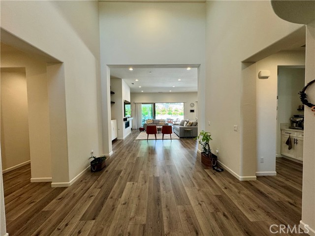 Detail Gallery Image 4 of 46 For 16220 Gallery Heights Dr, Riverside,  CA 92504 - 4 Beds | 3/1 Baths