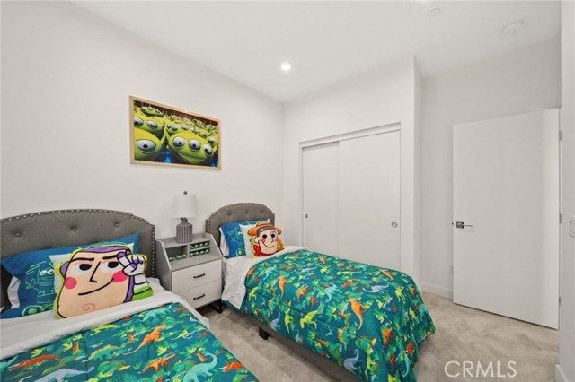 1614 W Bushell Street, Anaheim CA: https://media.crmls.org/medias/6cb9b1c6-92ed-4b0d-83b5-5a9a5f363345.jpg