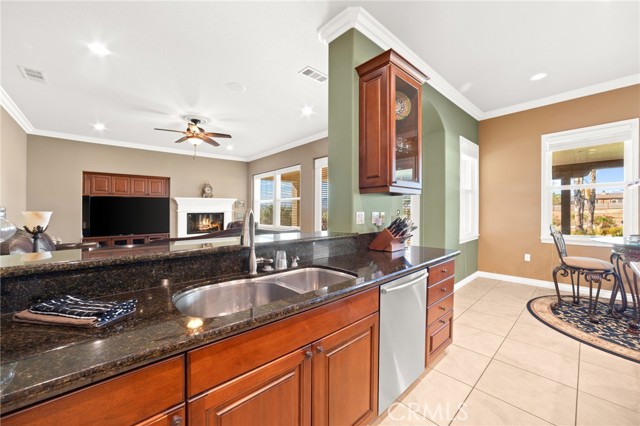 Detail Gallery Image 3 of 59 For 17509 Fairbreeze Ct, Riverside,  CA 92504 - 4 Beds | 3/1 Baths