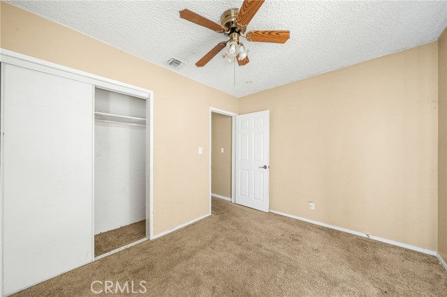 Detail Gallery Image 21 of 31 For 16857 Chatsworth St, Granada Hills,  CA 91344 - 3 Beds | 2 Baths