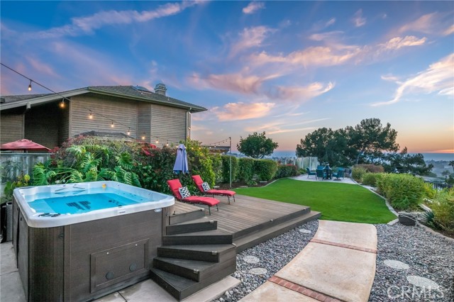 Detail Gallery Image 4 of 57 For 2838 via Amapola, San Clemente,  CA 92673 - 6 Beds | 3/1 Baths