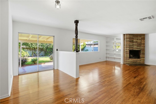 Detail Gallery Image 8 of 38 For 13421 Barbara Ann St, North Hollywood,  CA 91605 - 3 Beds | 2 Baths