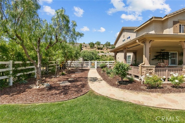 30444 Hidden Valley Court, Castaic CA: https://media.crmls.org/medias/6cbbb7f3-103b-4496-a61e-1828437c9391.jpg