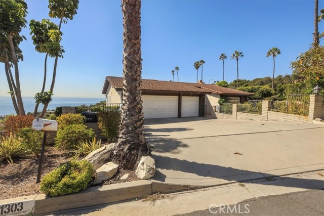 31303 Marne Drive, Rancho Palos Verdes, California 90275, 4 Bedrooms Bedrooms, ,3 BathroomsBathrooms,Residential,Sold,Marne,PV21133789