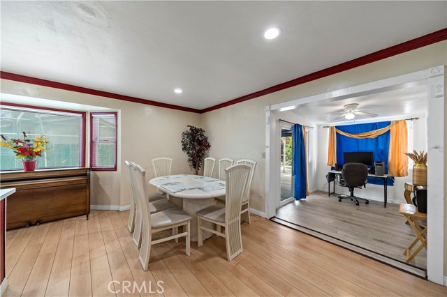 Detail Gallery Image 14 of 46 For 2583 Spring Meadow Ln, Highland,  CA 92346 - 4 Beds | 3/1 Baths