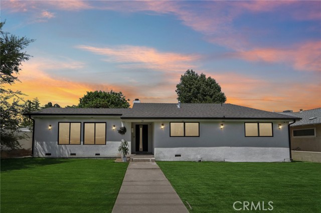 16751 Devonshire Street, Granada Hills CA: https://media.crmls.org/medias/6cbc4c82-c0d0-4e69-a1b2-98bdef13c29c.jpg