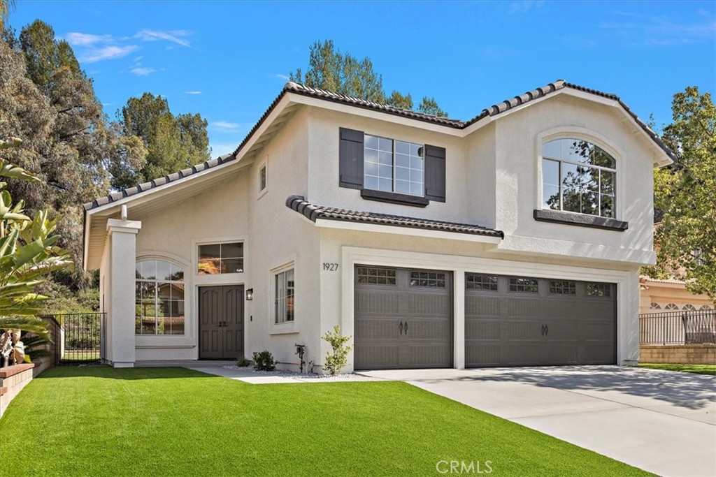 1927 Deer Haven Drive