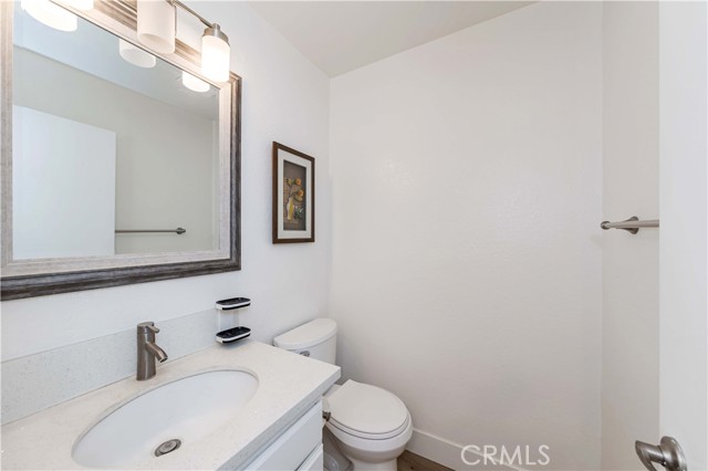 Detail Gallery Image 7 of 18 For 1019 Whitewater Dr #157,  Fullerton,  CA 92833 - 2 Beds | 2/1 Baths