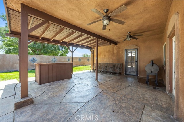 231 Sunny Meadow Drive, Bakersfield CA: https://media.crmls.org/medias/6cbf40f4-584c-4fb5-a4f6-09c6204a5e9f.jpg