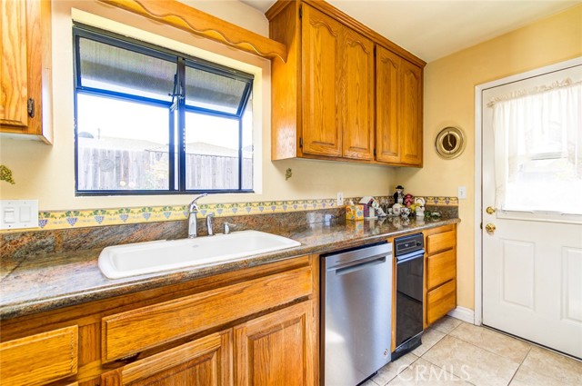 Detail Gallery Image 16 of 36 For 1254 N Gilbert St, Anaheim,  CA 92801 - 3 Beds | 2 Baths