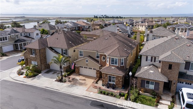 Detail Gallery Image 47 of 55 For 17491 Oakbluffs Lane, Huntington Beach,  CA 92649 - 5 Beds | 5/1 Baths