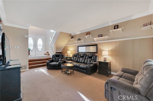 4833 Elderberry Avenue photo 8