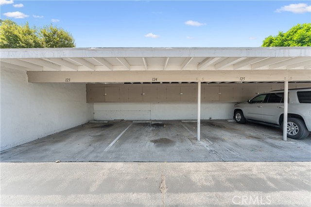 14802 Newport Avenue, Tustin CA: https://media.crmls.org/medias/6cc0d944-df37-4e6c-90e8-c5d664c86c99.jpg