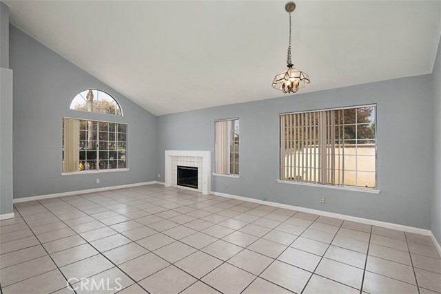 Detail Gallery Image 2 of 13 For 39942 Calle Yorba Vista, Murrieta,  CA 92562 - 3 Beds | 2 Baths