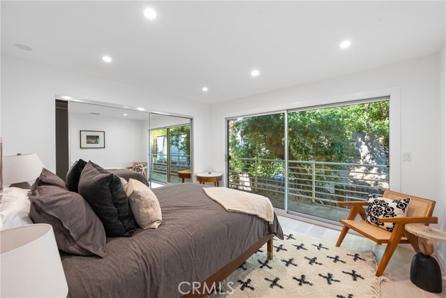 Detail Gallery Image 26 of 36 For 4444 Canoga Ave, Woodland Hills,  CA 91364 - 4 Beds | 4 Baths