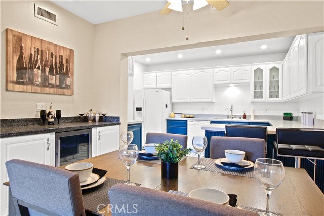 Detail Gallery Image 8 of 29 For 12300 Montecito Rd #10,  Seal Beach,  CA 90740 - 2 Beds | 2 Baths