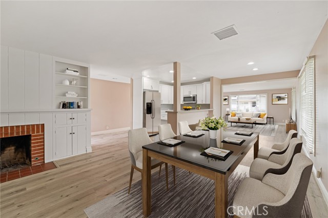 Detail Gallery Image 5 of 11 For 445 Fullerton Ave, Newport Beach,  CA 92663 - 3 Beds | 2 Baths