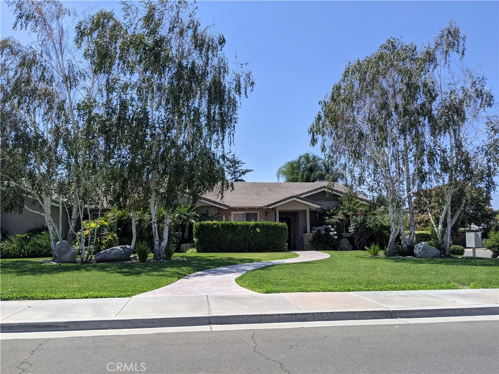 26261 Legacy Court, Hemet, CA 92544