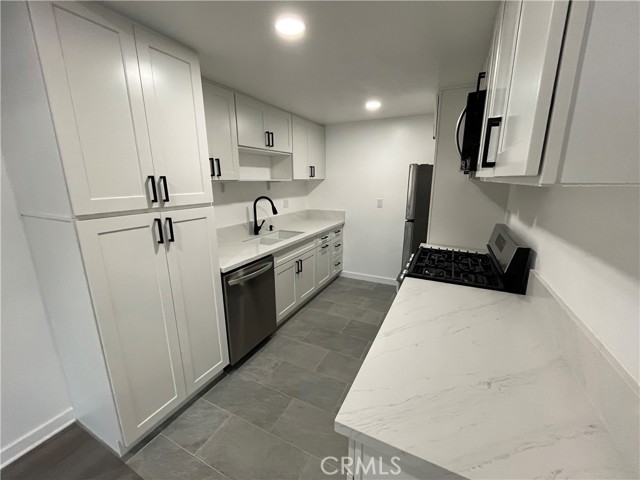 Detail Gallery Image 10 of 26 For 9155 Pacific Ave #219,  Anaheim,  CA 92804 - 2 Beds | 2 Baths