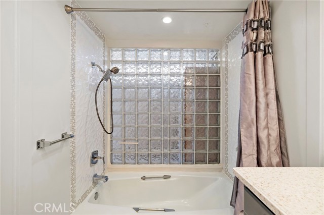 Detail Gallery Image 20 of 36 For 5092 Tero, Laguna Woods,  CA 92637 - 2 Beds | 2 Baths