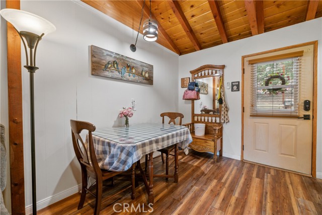 Detail Gallery Image 9 of 20 For 42955 Encino, Big Bear Lake,  CA 92315 - 1 Beds | 1 Baths