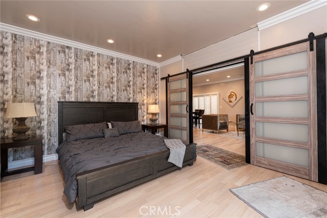 Image 7 of 30 For 12102 La Cienega Boulevard