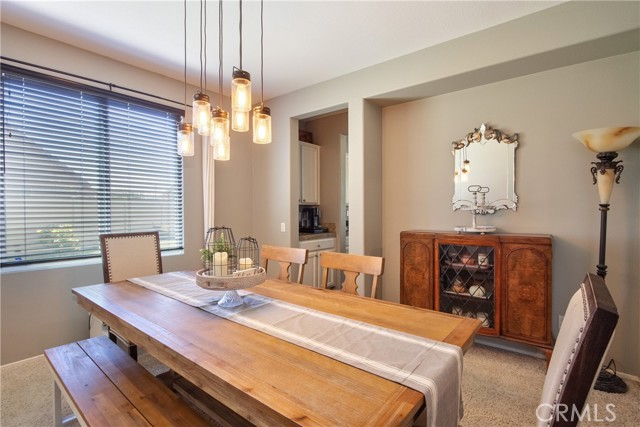 Detail Gallery Image 6 of 36 For 39883 S Creek Cir, Murrieta,  CA 92563 - 5 Beds | 3 Baths