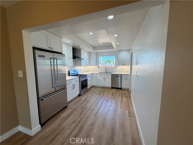 Detail Gallery Image 9 of 28 For 11012 Marklein, –,  CA 91345 - 3 Beds | 2 Baths