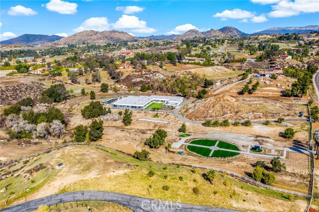 40880 De Portola Road, Temecula, California 92592, ,Commercial Sale,For Sale,De Portola,SW25041177