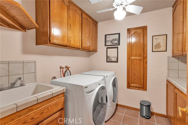 Detail Gallery Image 34 of 75 For 17662 Ridge View Ct, Apple Valley,  CA 92307 - 3 Beds | 3/1 Baths