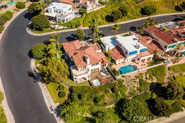 Detail Gallery Image 9 of 72 For 561 Avenida Del Verdor, San Clemente,  CA 92672 - 3 Beds | 3 Baths