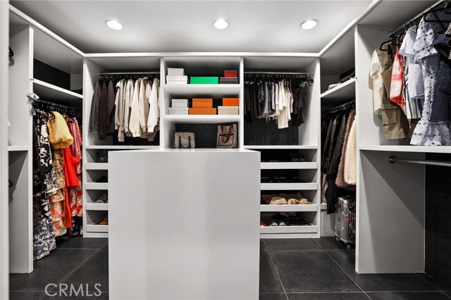 Detail Gallery Image 44 of 75 For 10372 Crawford Canyon Rd, Santa Ana,  CA 92705 - 5 Beds | 7/1 Baths