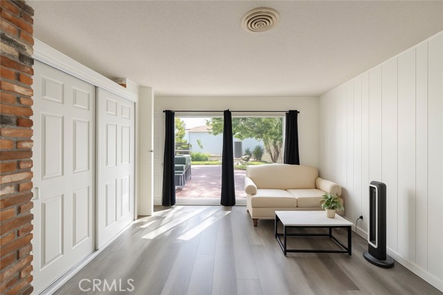 Detail Gallery Image 23 of 44 For 370 E La Verne Ave, Pomona,  CA 91767 - 5 Beds | 2 Baths