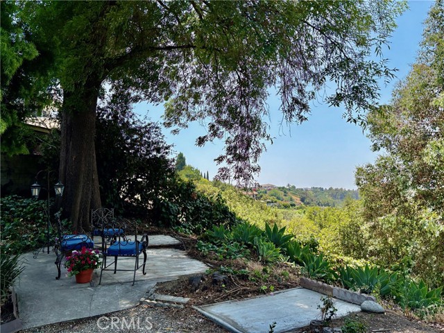 1570 Verde Vista Drive, Monterey Park CA: https://media.crmls.org/medias/6cc8f0dd-7398-4634-b75f-297ed098d5e6.jpg