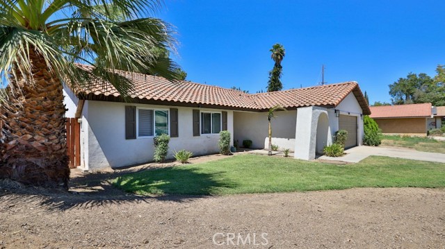 Image 3 for 7021 John Dr, Riverside, CA 92509