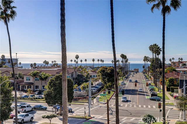 641 S Gertruda Avenue, Redondo Beach CA: https://media.crmls.org/medias/6cc9be21-0e58-4e2e-ba06-7c014cf10e34.jpg