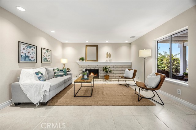 Image 22 of 59 For 897 Kings Canyon Road