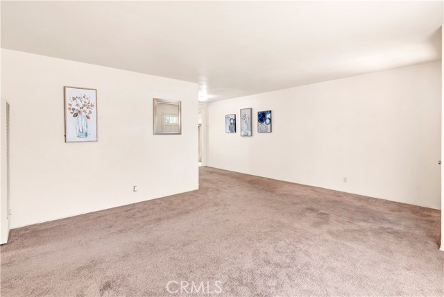 7859 Sycamore Avenue, Riverside CA: https://media.crmls.org/medias/6cca8d5c-3e62-43a1-99e3-dce19b5d7e24.jpg