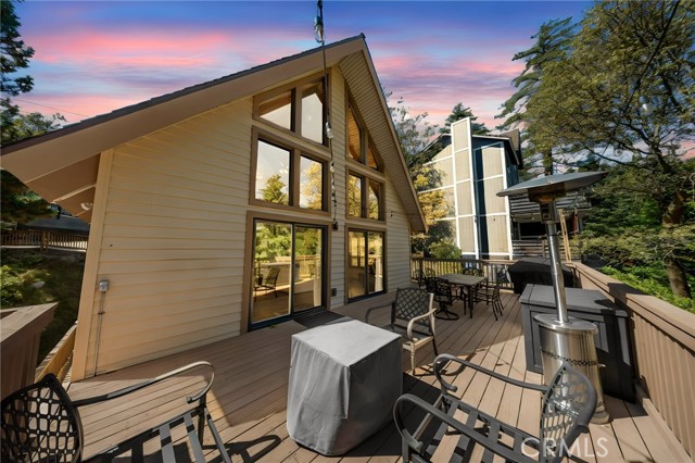 26220 Circle, Lake Arrowhead, CA 92391