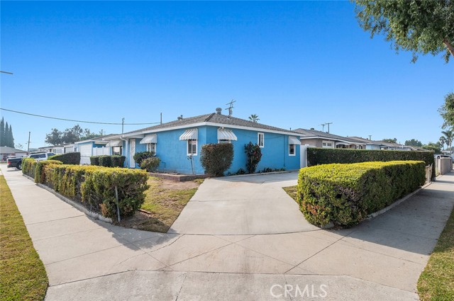 14005 Carfax Avenue, Bellflower, California 90706, 4 Bedrooms Bedrooms, ,2 BathroomsBathrooms,Single Family Residence,For Sale,Carfax,RS25026643