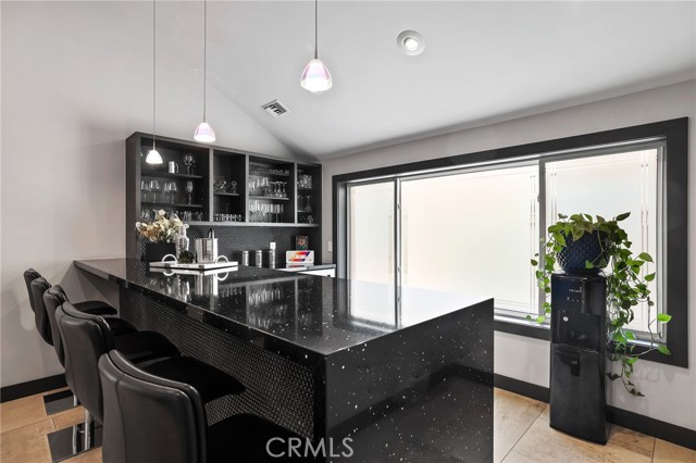 Detail Gallery Image 36 of 75 For 10372 Crawford Canyon Rd, Santa Ana,  CA 92705 - 5 Beds | 7/1 Baths