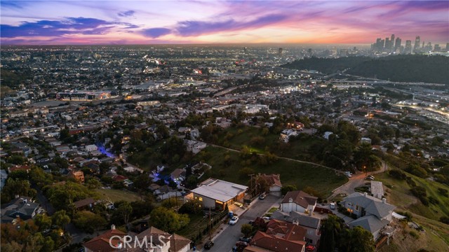 Detail Gallery Image 26 of 28 For 615 Etta St, Los Angeles,  CA 90065 - 3 Beds | 2/1 Baths