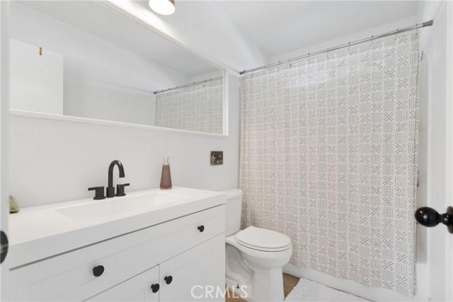 Detail Gallery Image 17 of 34 For 4789 Avenida Del Sol, Joshua Tree,  CA 92252 - 2 Beds | 2 Baths